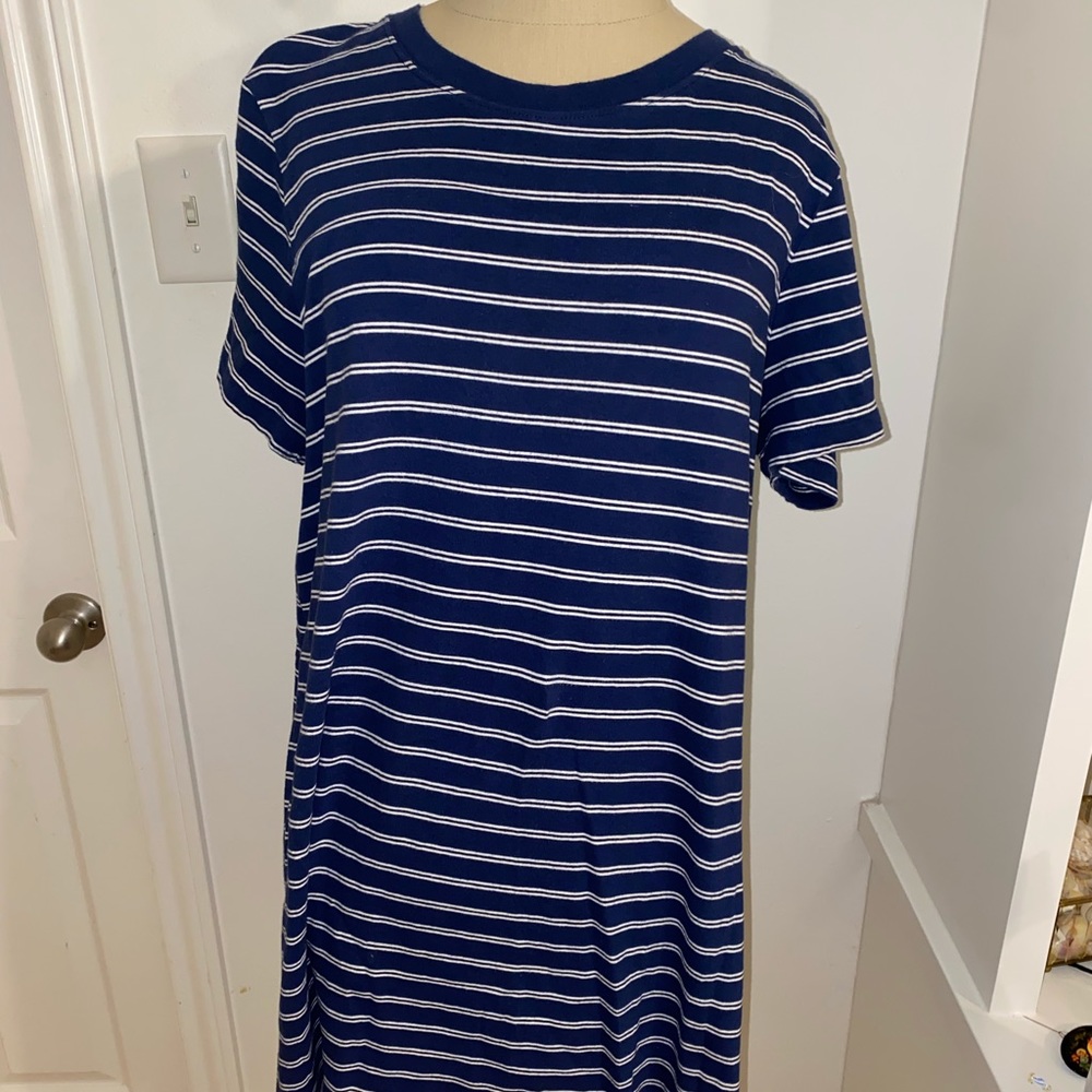 T-shirt dress